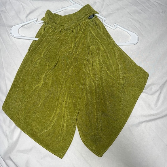 Green Set - Picture 2 of 3